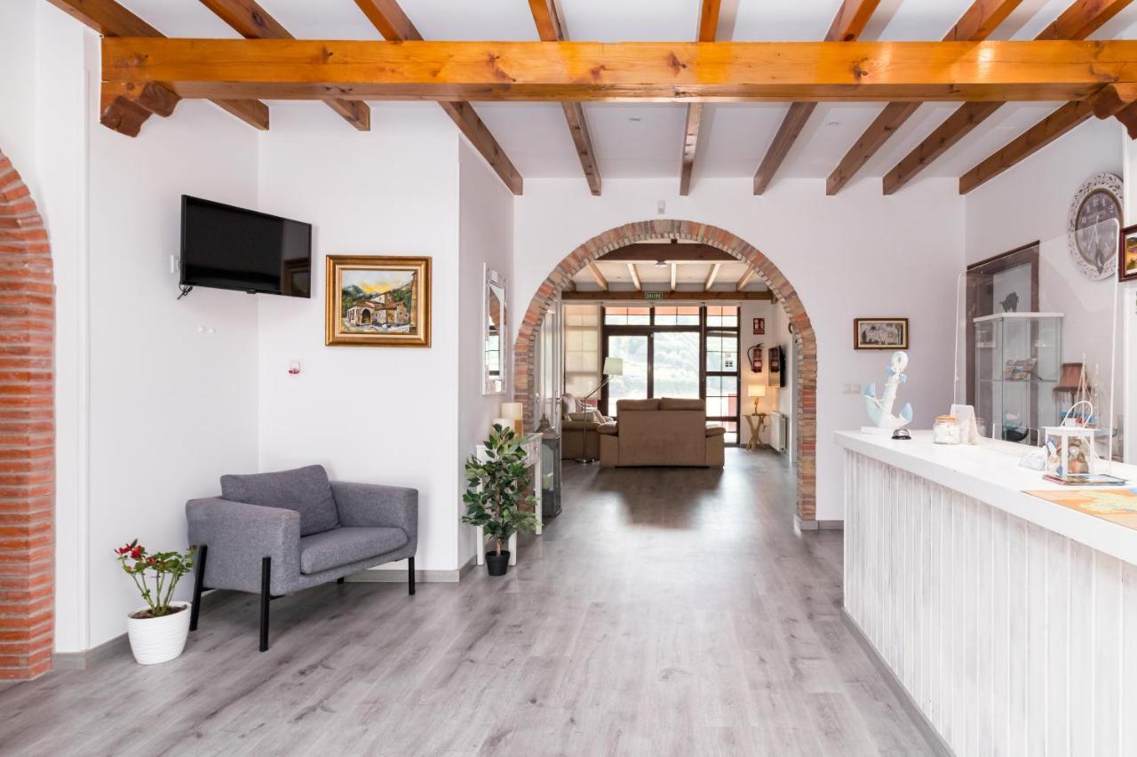 Hotel Sanmar Cóbreces Extérieur photo